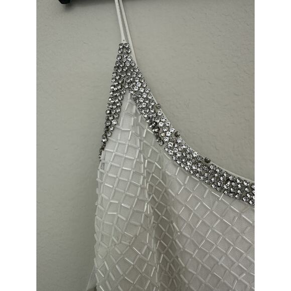 New MacDuggal White Beaded Sleeveless Textured 93551 WHT Dress Size 8 - Picture 3 of 12